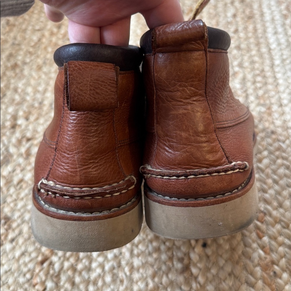 L.L.Bean 10.5D Brown Leather Signature Chukka Boots Mens - Picture 7 of 9